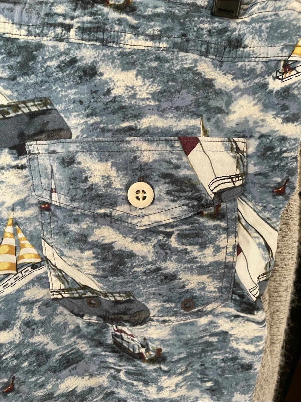 J. Crew Blue Sailboat Print Swim Shorts trunk Econyl Nylon Medium